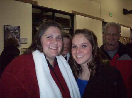 sing10 Jenny, Allison with Paul in the background