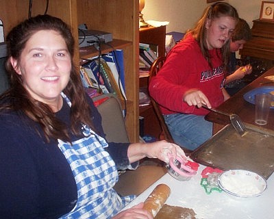 Jenny Hatch Baking cookies